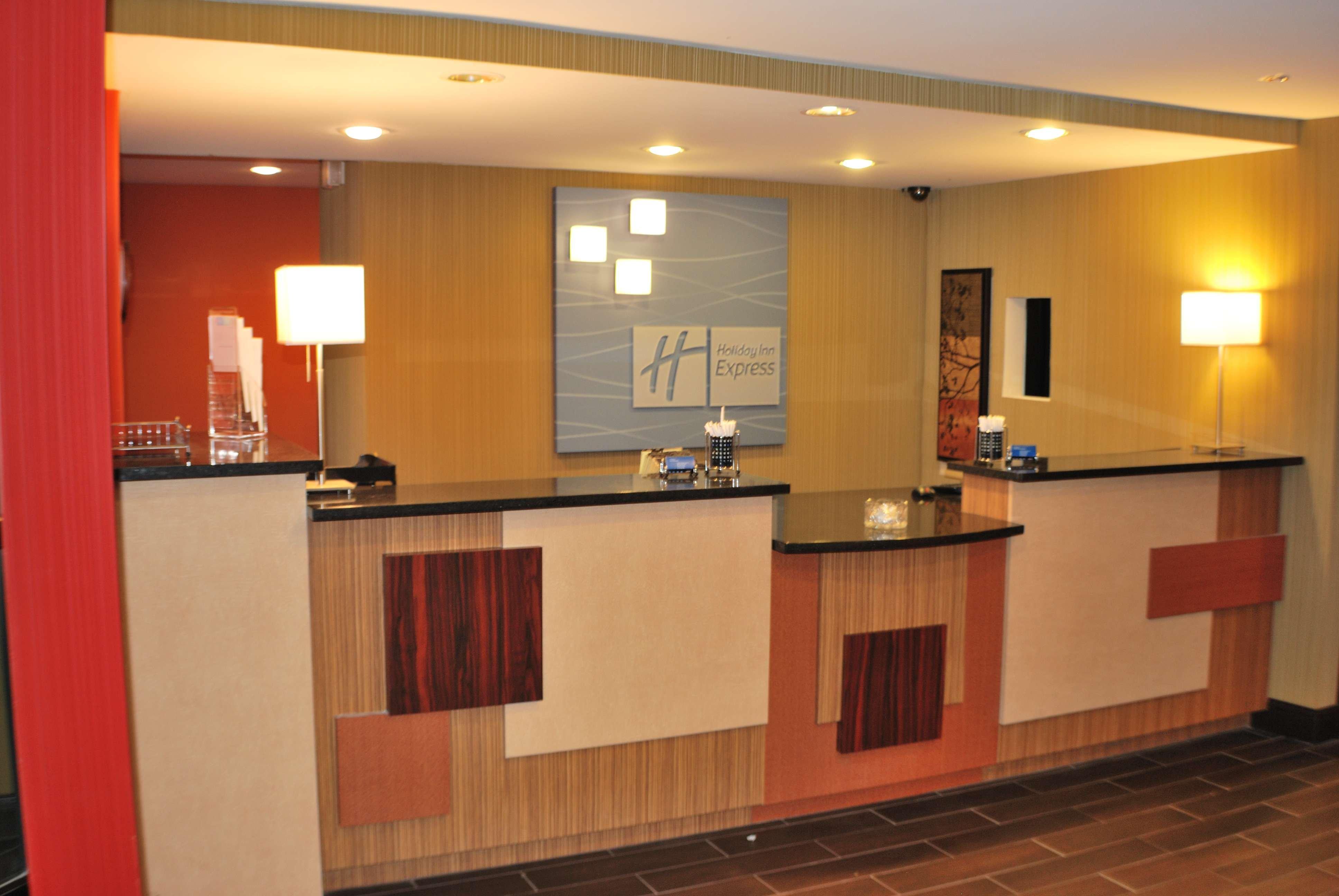 Holiday Inn Express Nashville W-I40 By Ihg Ngoại thất bức ảnh