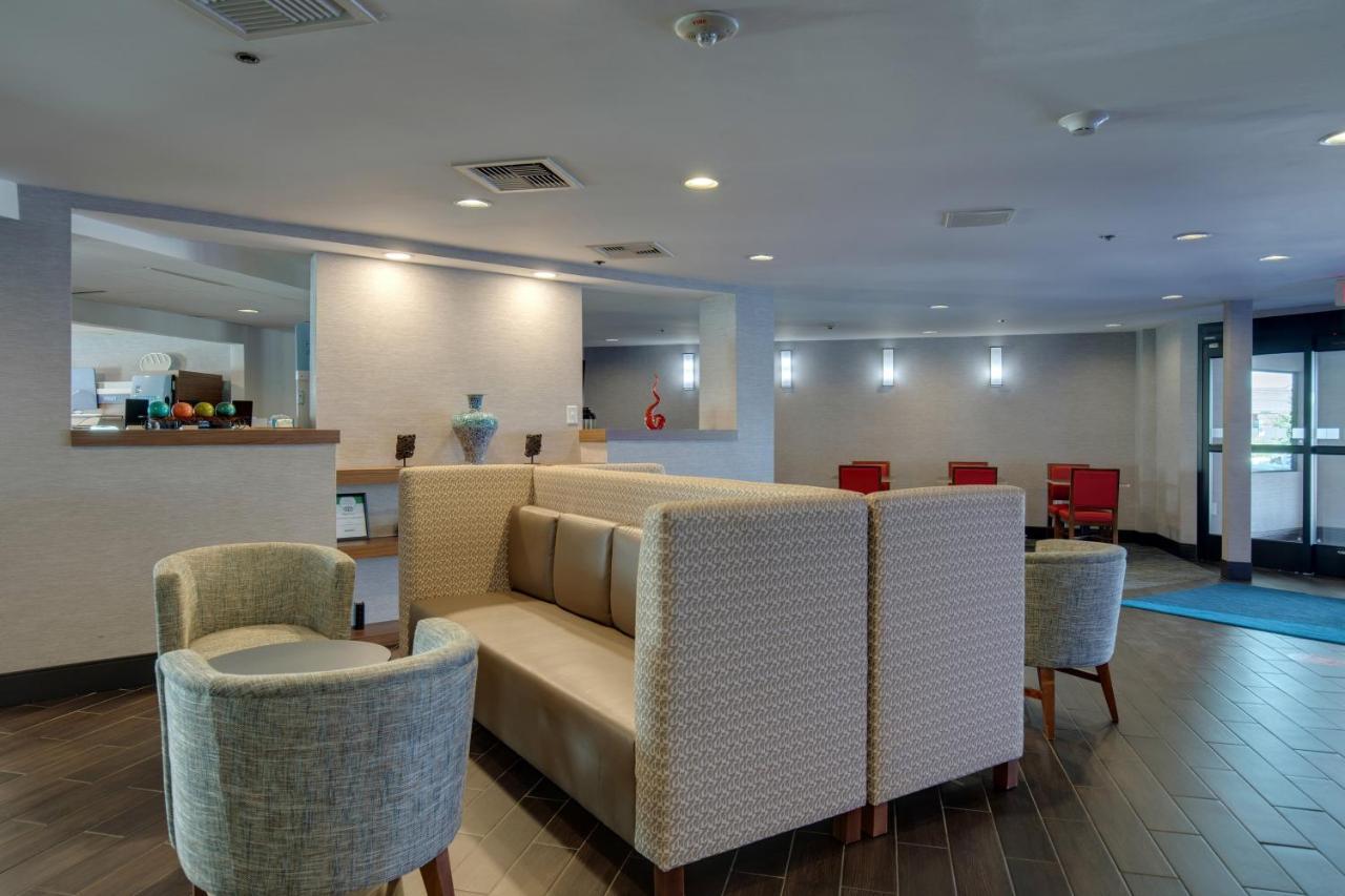Holiday Inn Express Nashville W-I40 By Ihg Ngoại thất bức ảnh