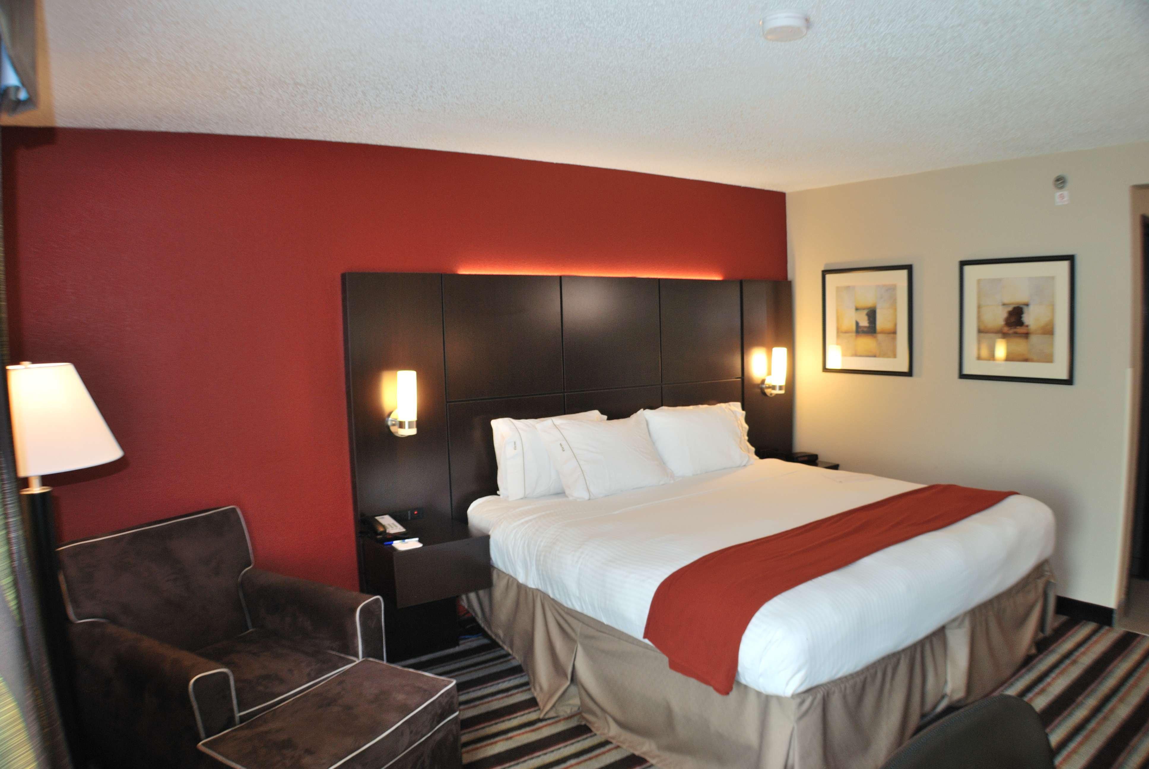 Holiday Inn Express Nashville W-I40, An Ihg Hotel Ngoại thất bức ảnh