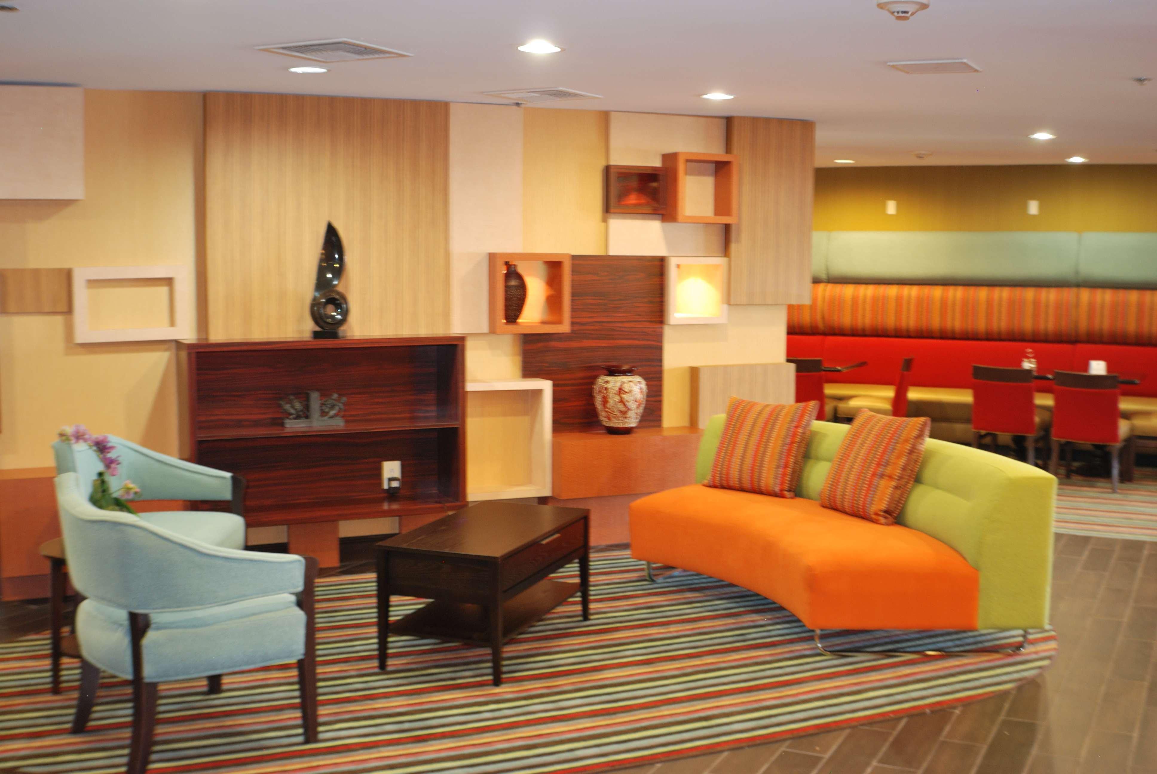 Holiday Inn Express Nashville W-I40, An Ihg Hotel Ngoại thất bức ảnh